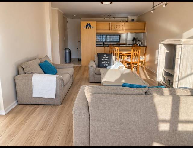 2 BEDROOM PROPERTY TO RENT IN CLAREMONT